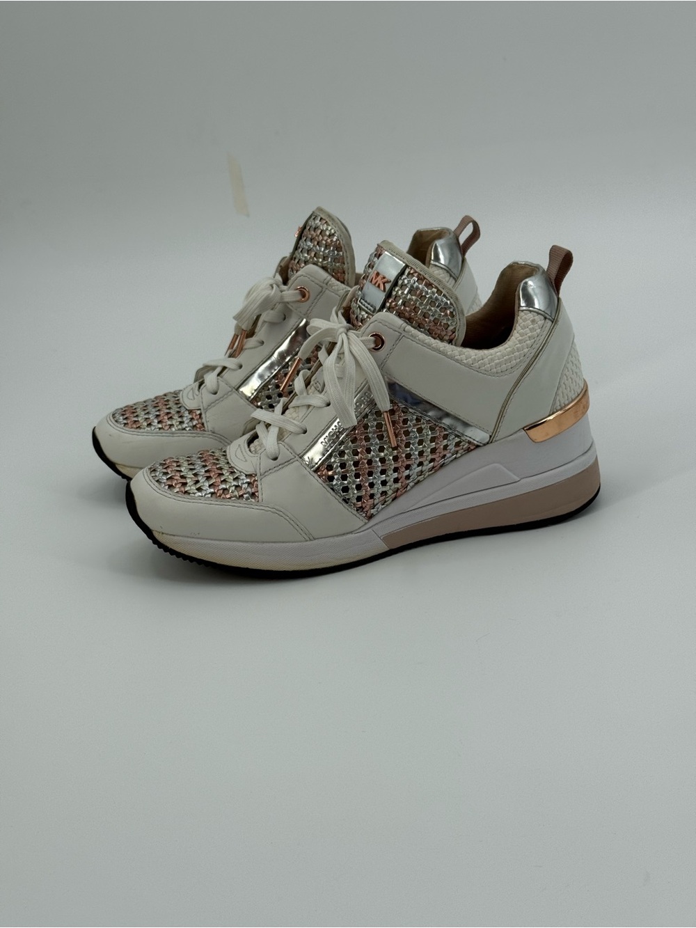 Michael Kors Georgie Trainer Metallic
Woven Leather Rose Gold Shoes US 8
Women - Picture 14 of 16